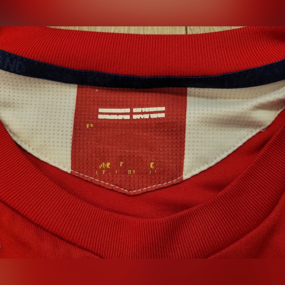Vintage England 2006 Away Football Jersey Longsleeve - Picture 3 of 10
